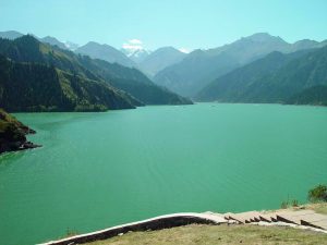 坐火车新疆旅游攻略_坐火车新疆旅游攻略路线图