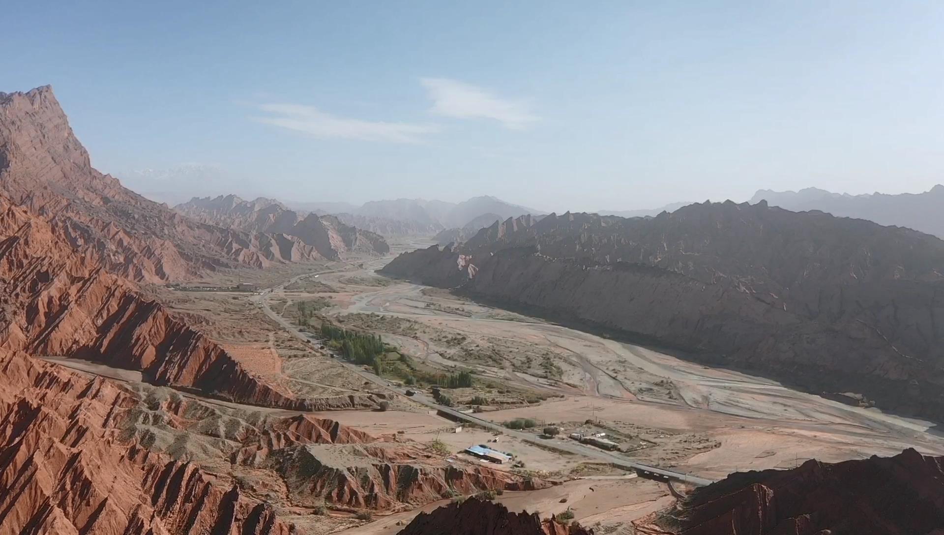 旅行团旅游伊犁多少钱_旅行团旅游伊犁多少钱一天