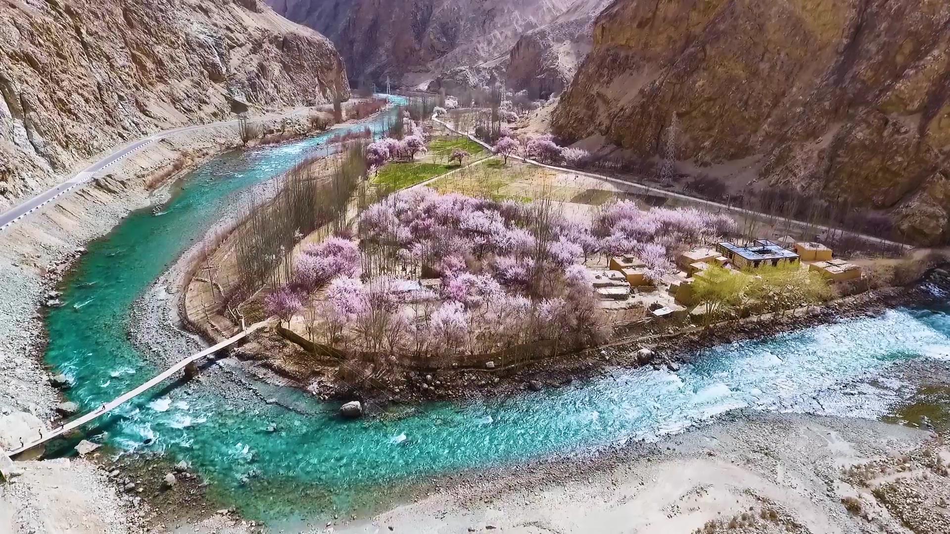 新疆4月份旅游最佳路线_新疆4月份旅游最佳路线图
