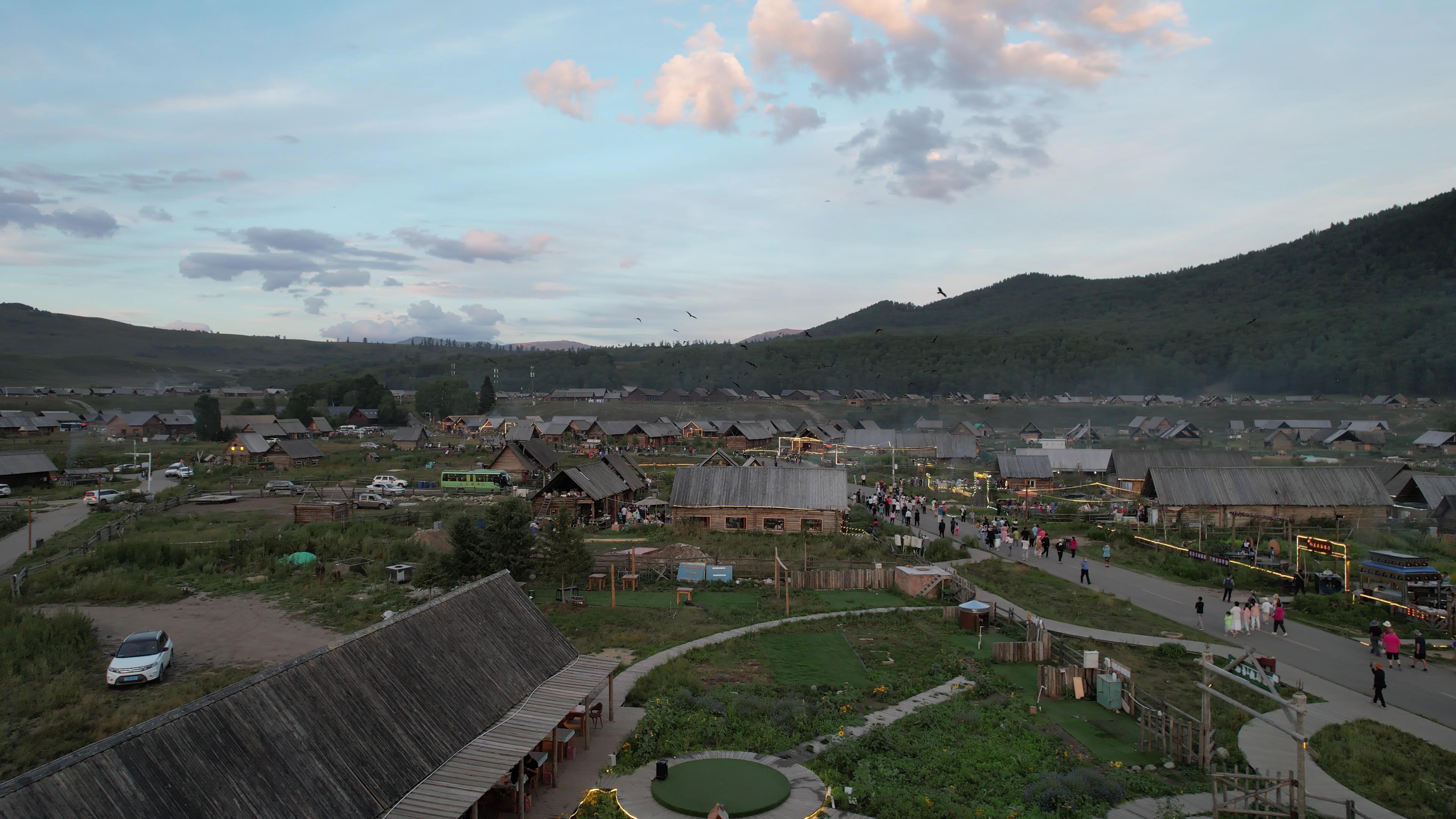 新疆旅游包车伊犁_新疆旅游包车伊犁路线