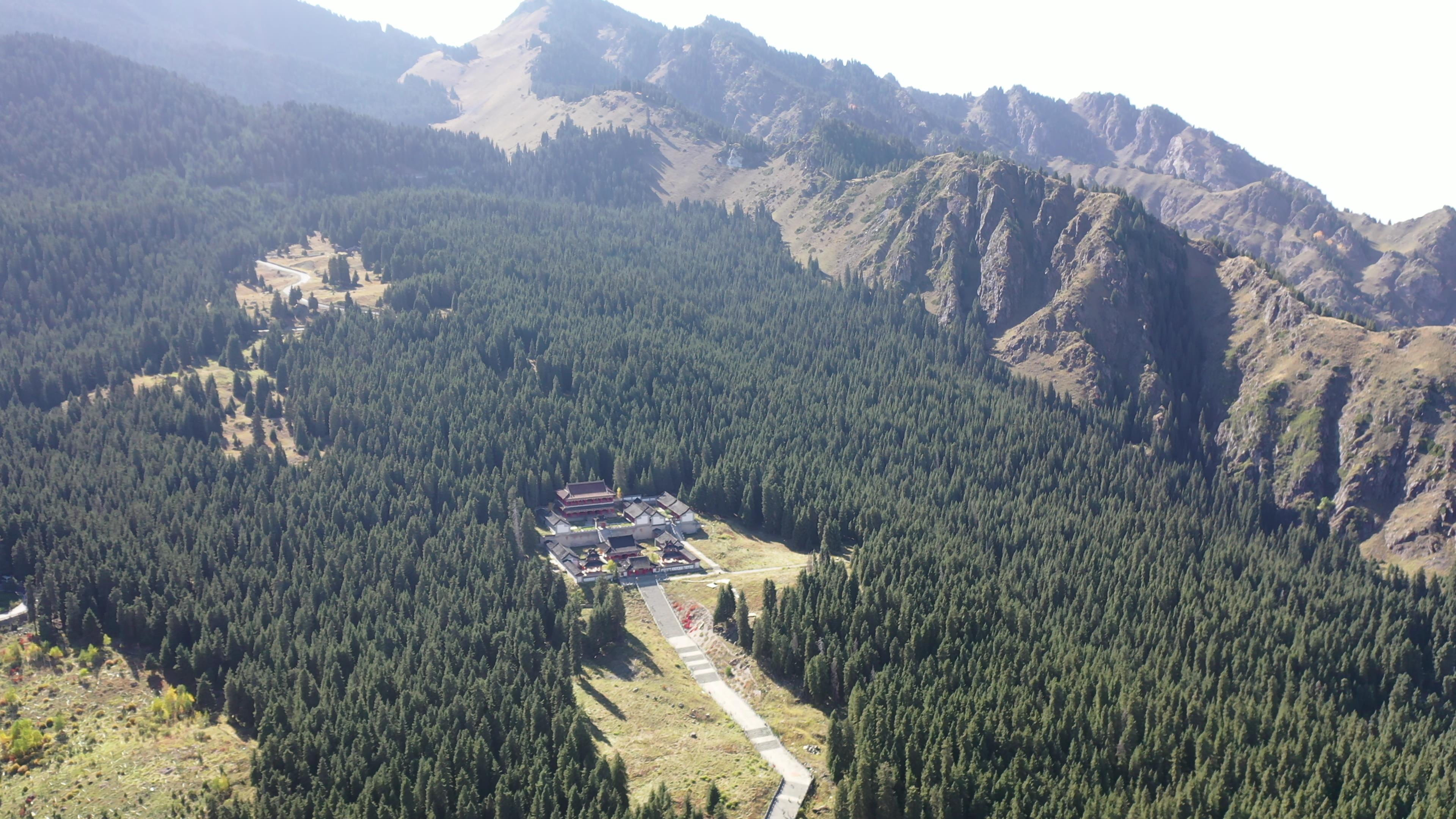 赛里木湖旅游三月份_赛里木湖三月底