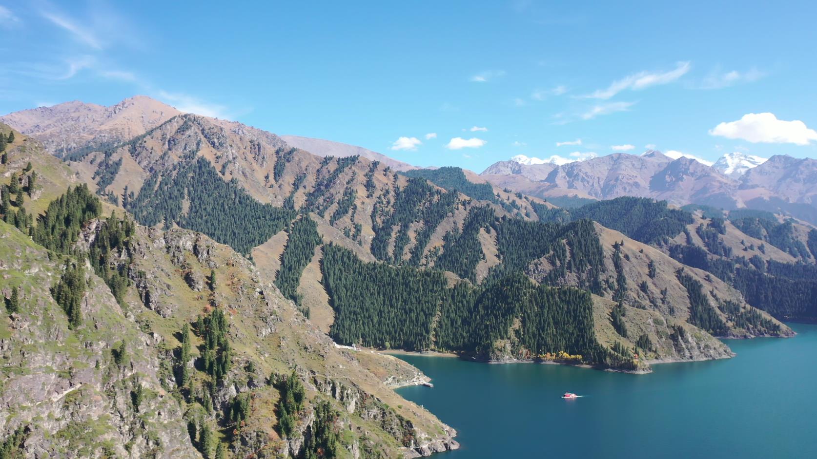 报新疆旅游团得多少钱_报新疆旅游团得多少钱一个月