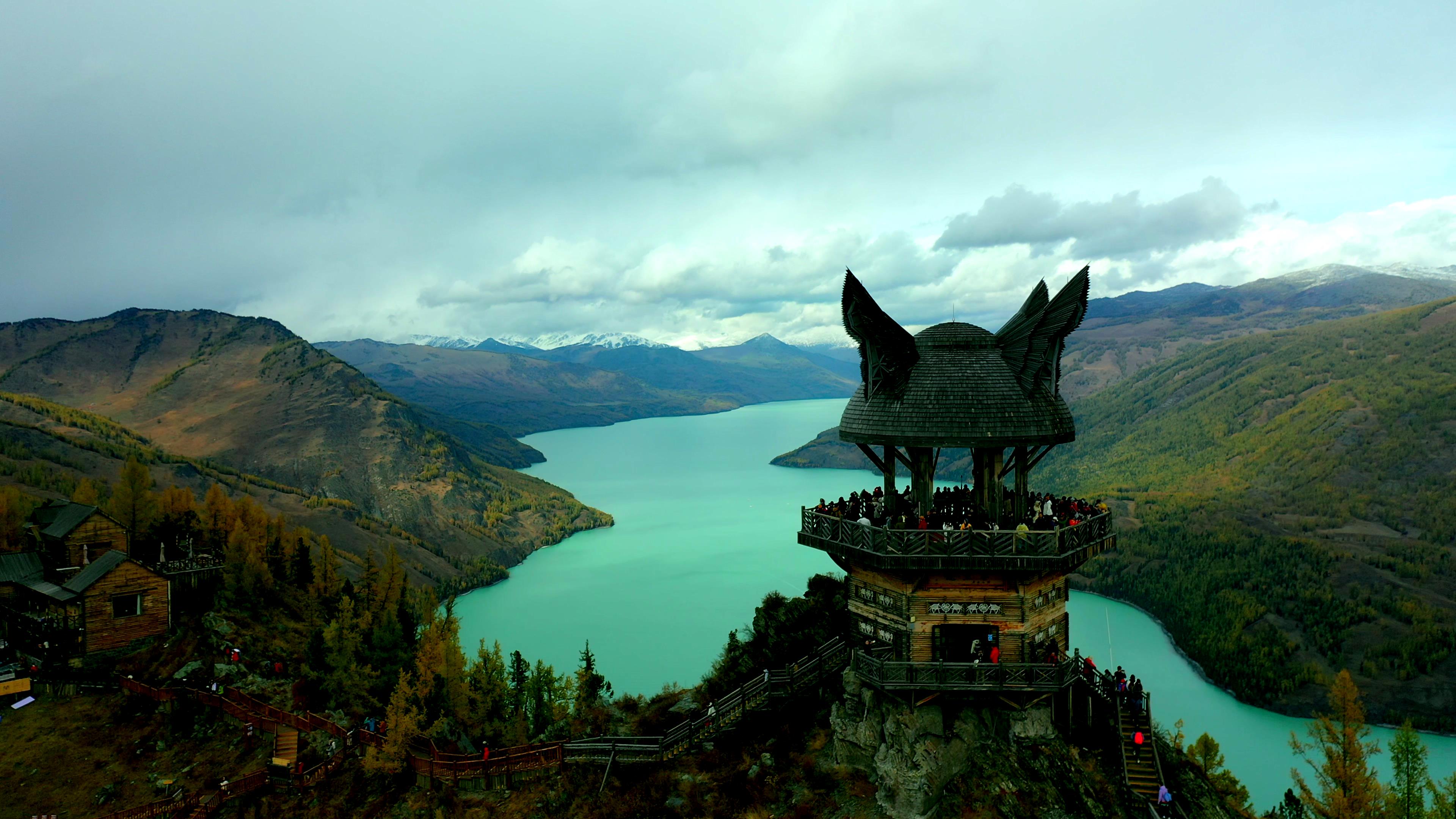 去喀什旅行报团多少钱_去喀什旅行报团多少钱一个月
