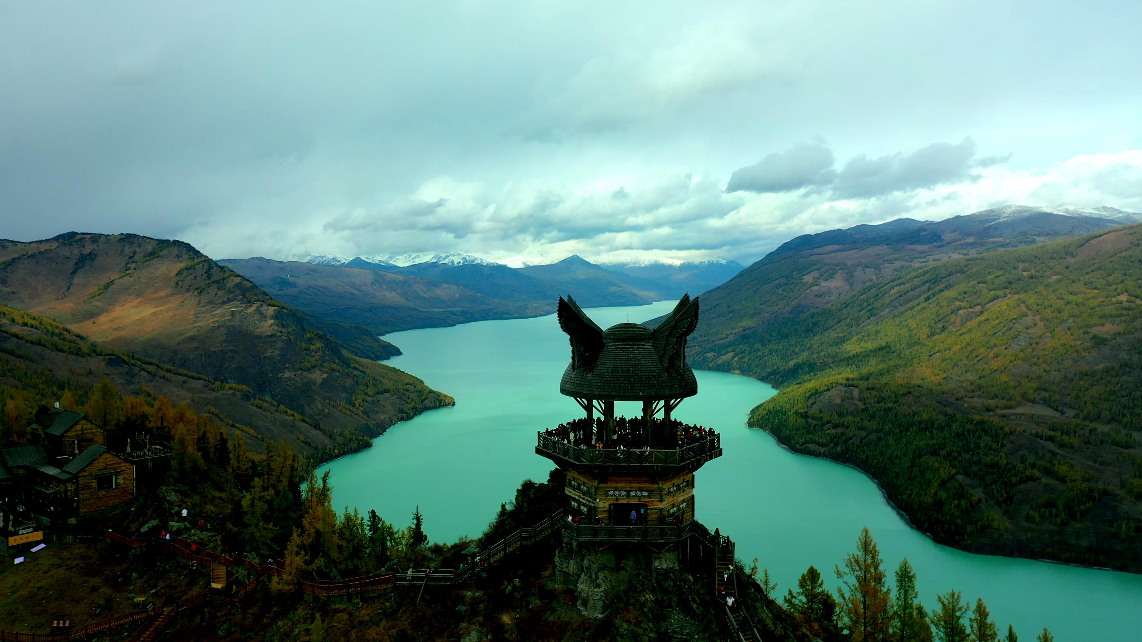 组团去赛里木湖旅游_组团去赛里木湖旅游多少钱