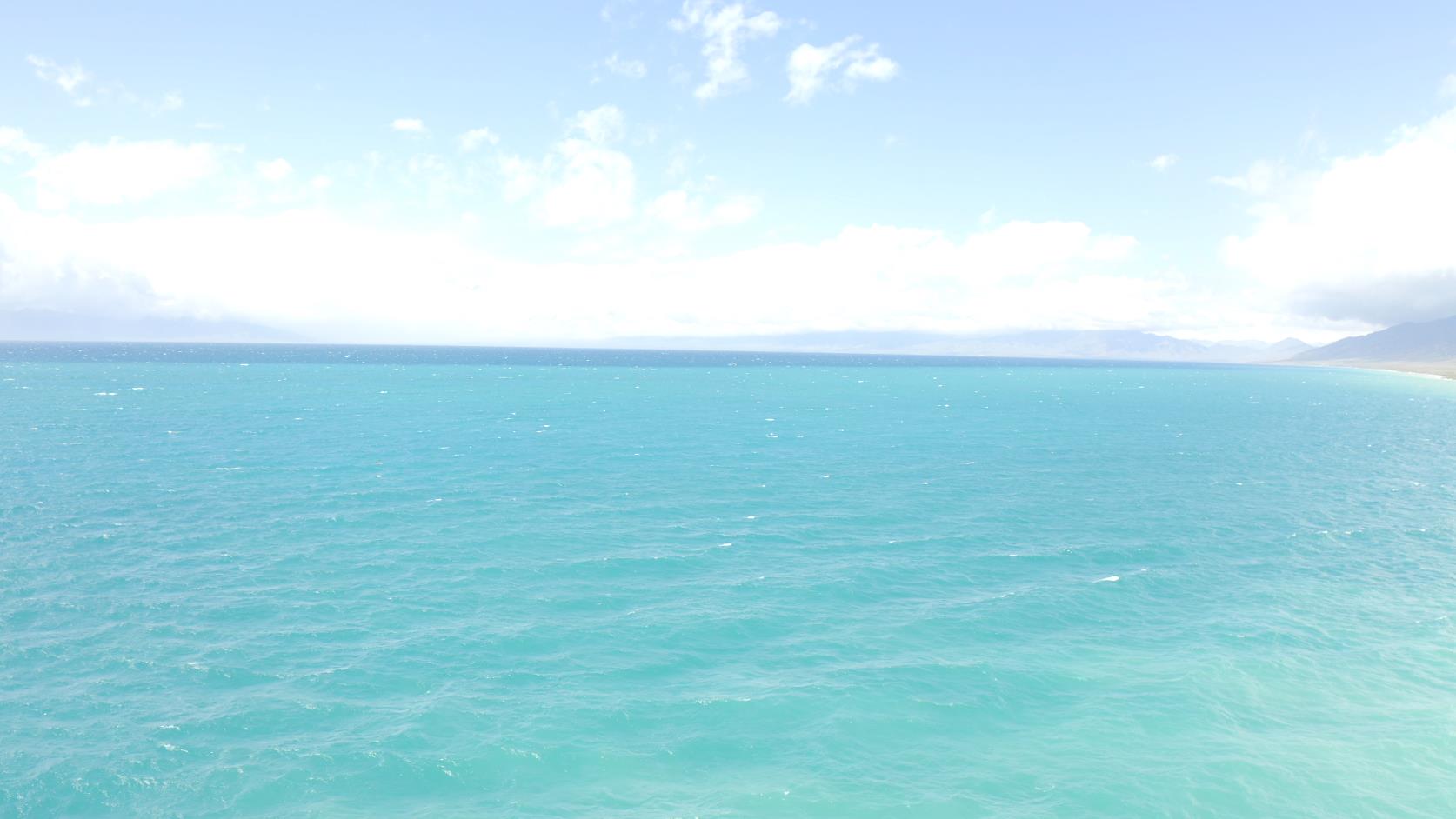 赛里木湖旅游9月份价格_赛里木湖9月底