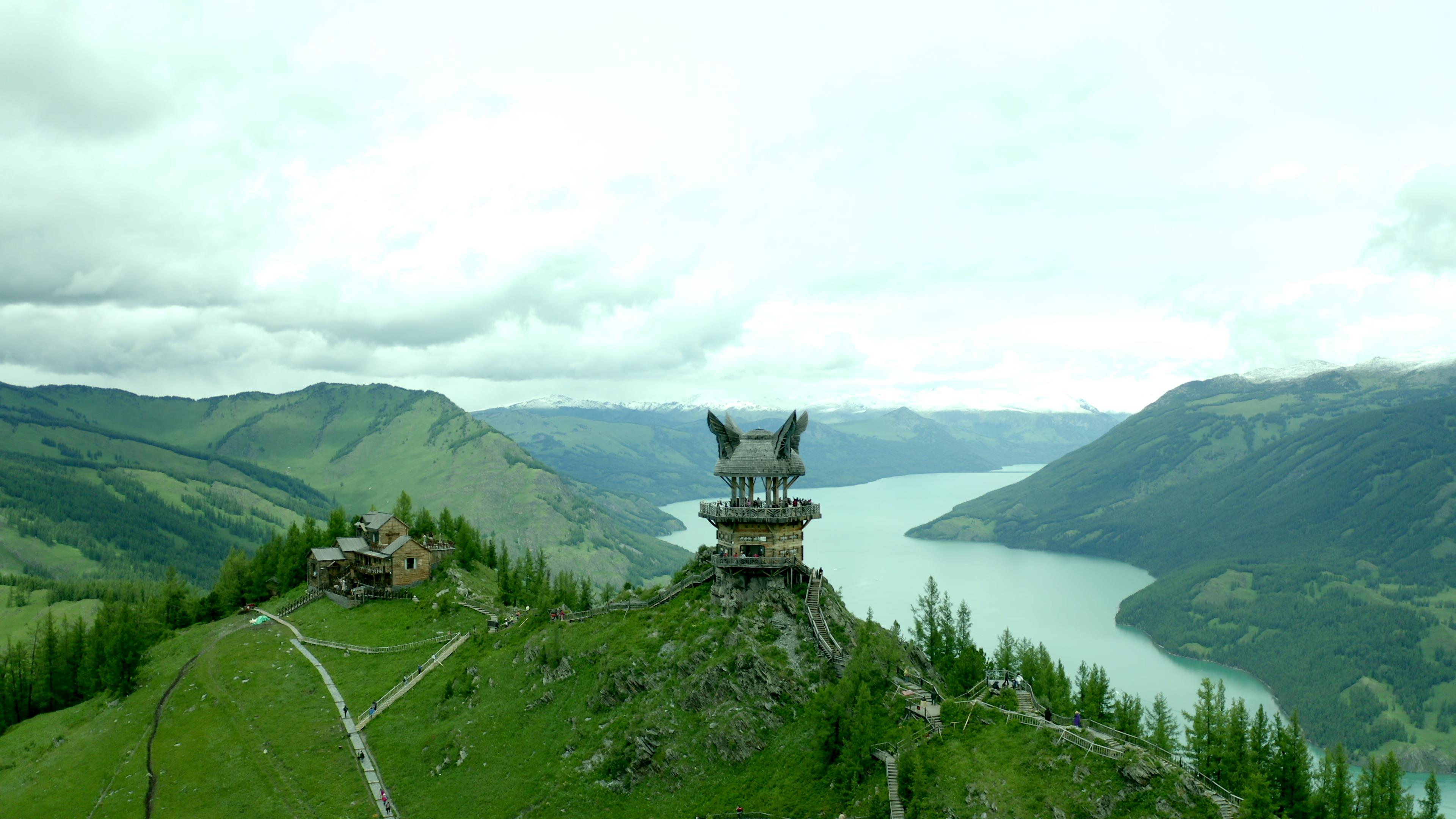 去新疆旅游的横幅_去新疆旅游的文案
