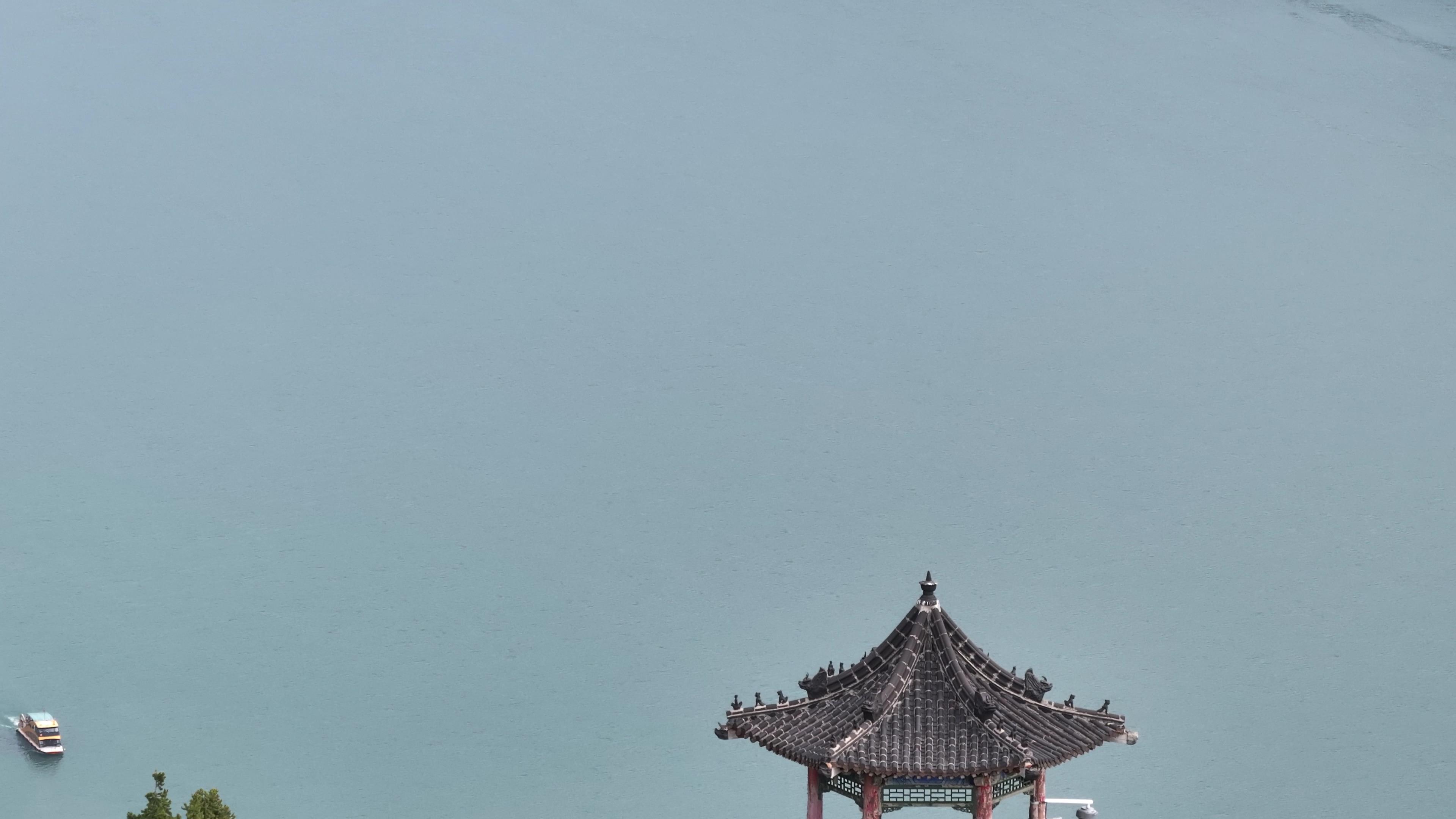 旅游团去新疆的报价_旅游团去新疆的报价是多少