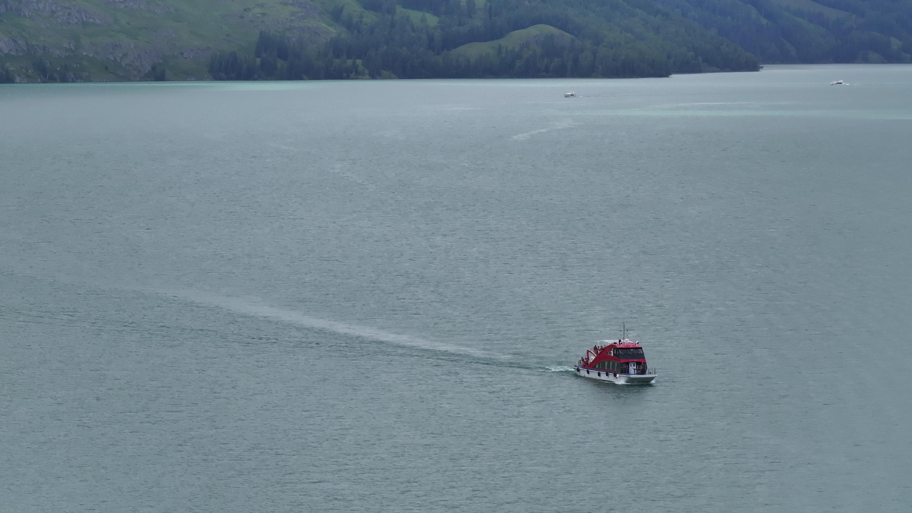 赛里木湖旅行跟团价格_赛里木湖旅游团