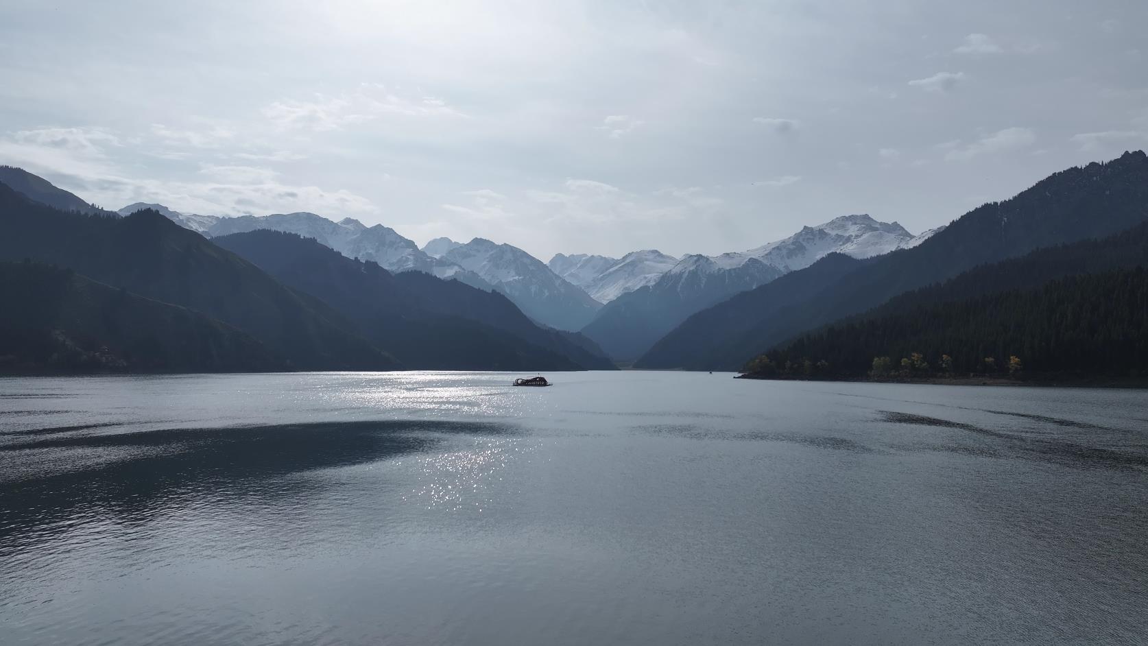 新疆旅游的多少钱_新疆旅游的多少钱一天