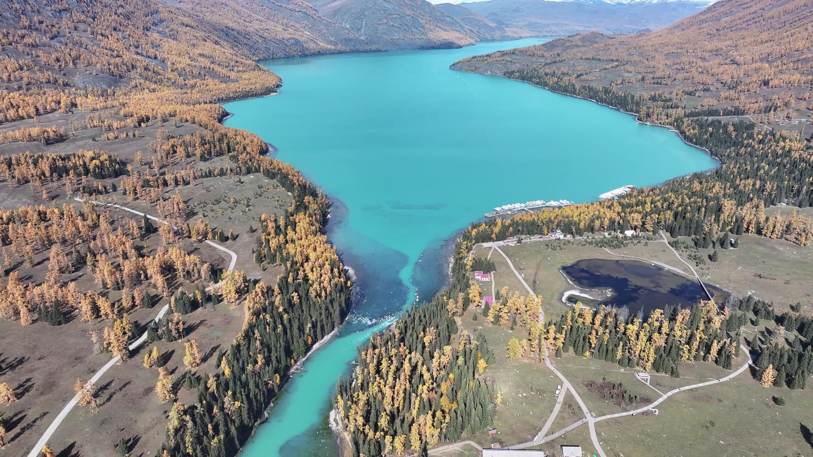 赛里木湖一月底旅游_赛里木湖游玩时间
