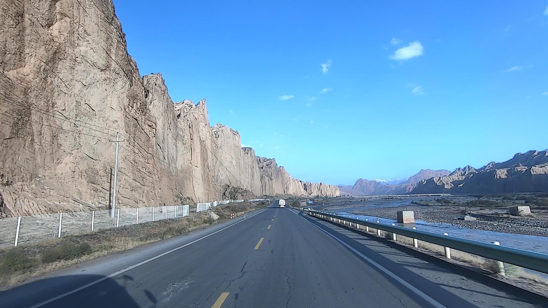 报团赛里木湖旅游费用_赛里木湖跟团