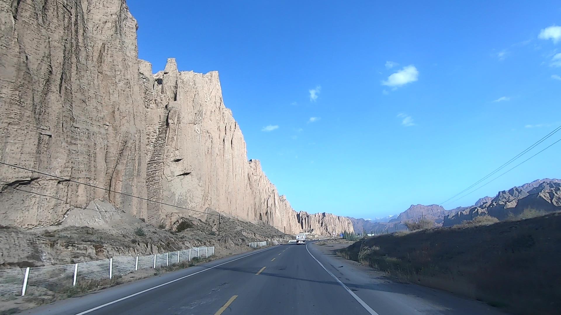 暑假期间去那拉提旅行_暑假期间去那拉提旅行英语作文