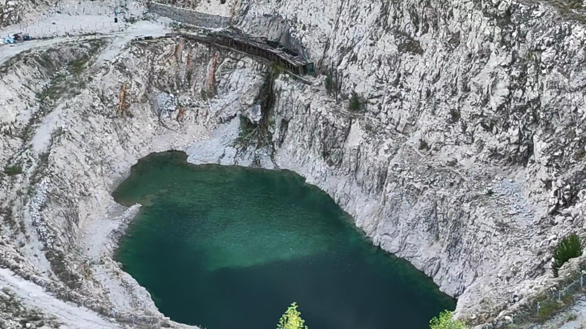 重庆至新疆南疆旅游_重庆到新疆沿途风景