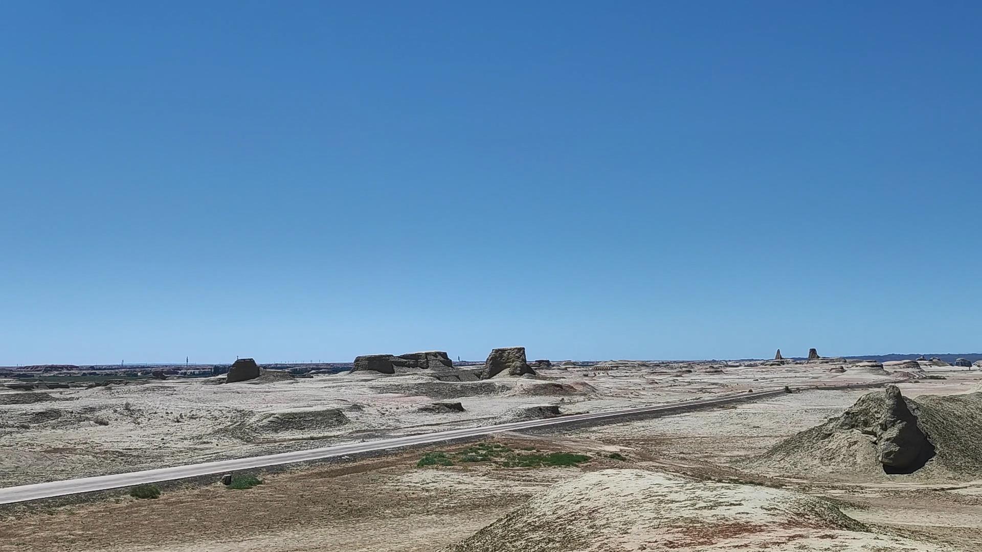 秋季新疆南疆旅行报价_新疆南彊旅游