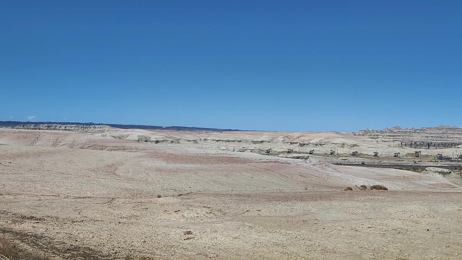 那拉提草原什么时候适合旅游_那拉提草原几月份适合旅游