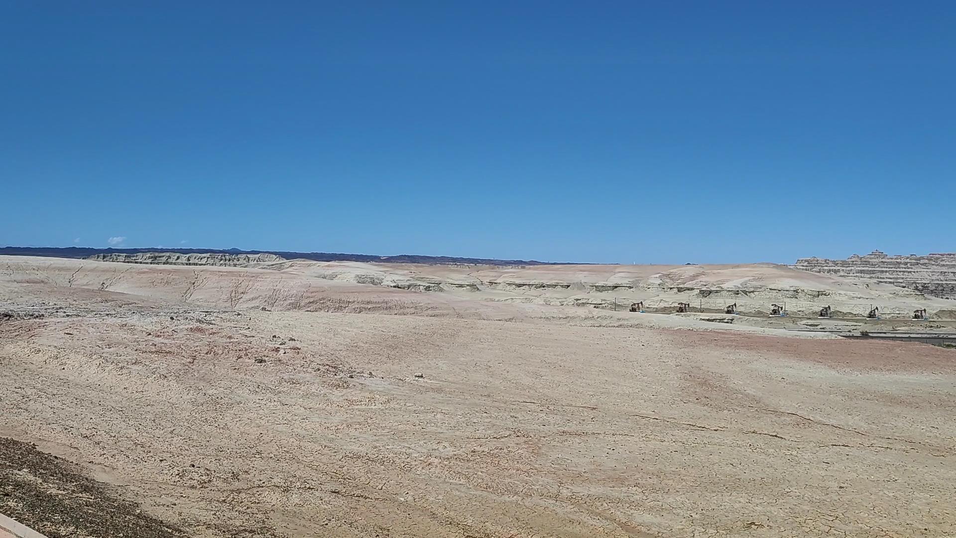 成都前往新疆伊犁旅游_成都前往新疆伊犁旅游路线