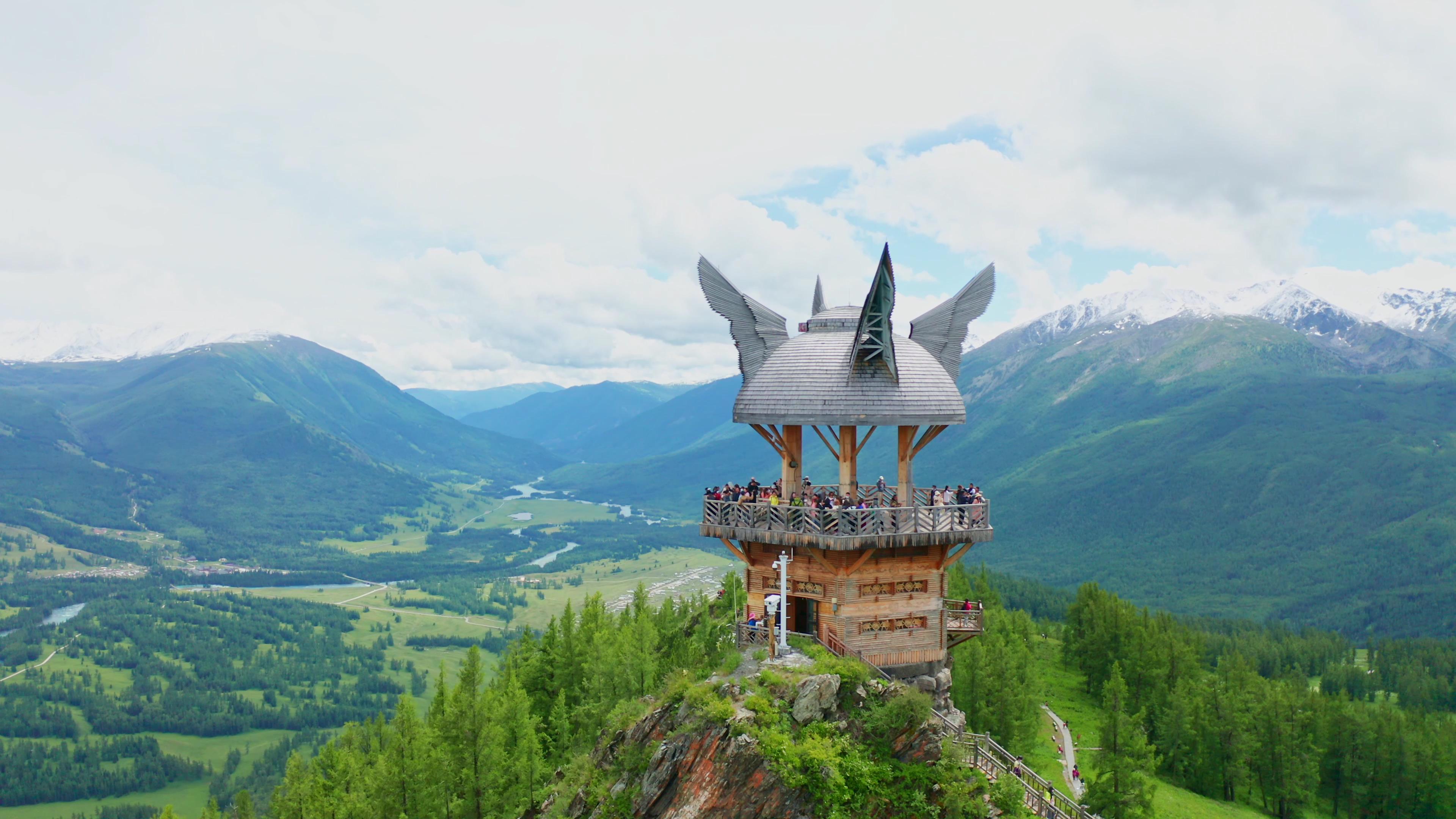 新疆7月底旅游_新疆7月底旅游攻略