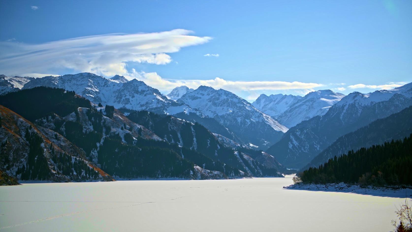 赛里木湖一月底旅游费用_赛里木湖旅游价格