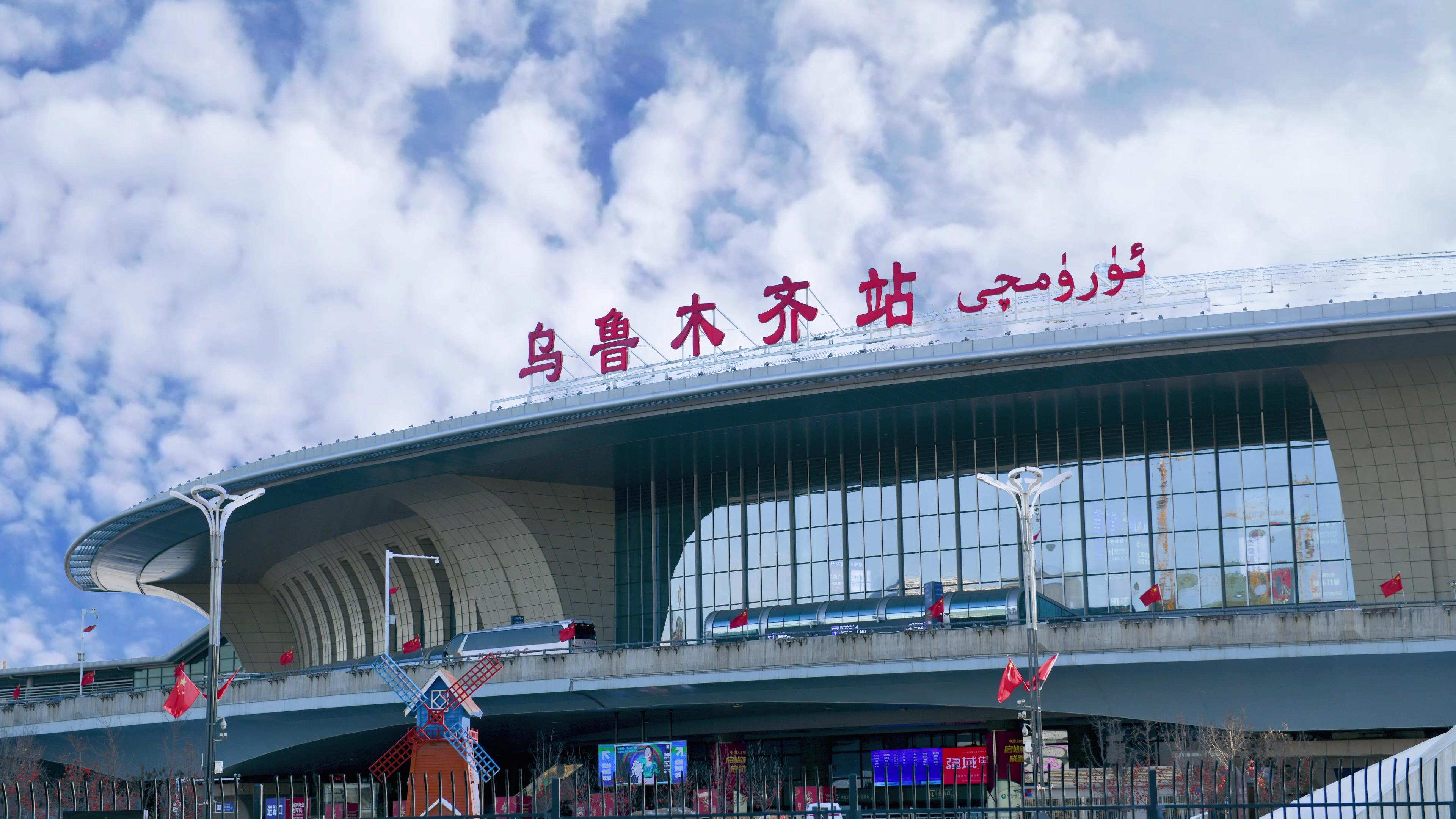 新疆南疆六月旅游多少钱_新疆南部6月份旅游
